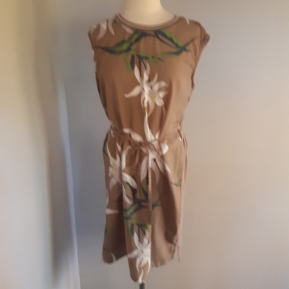 BB Collection floral dress size L - Picture 5 of 16